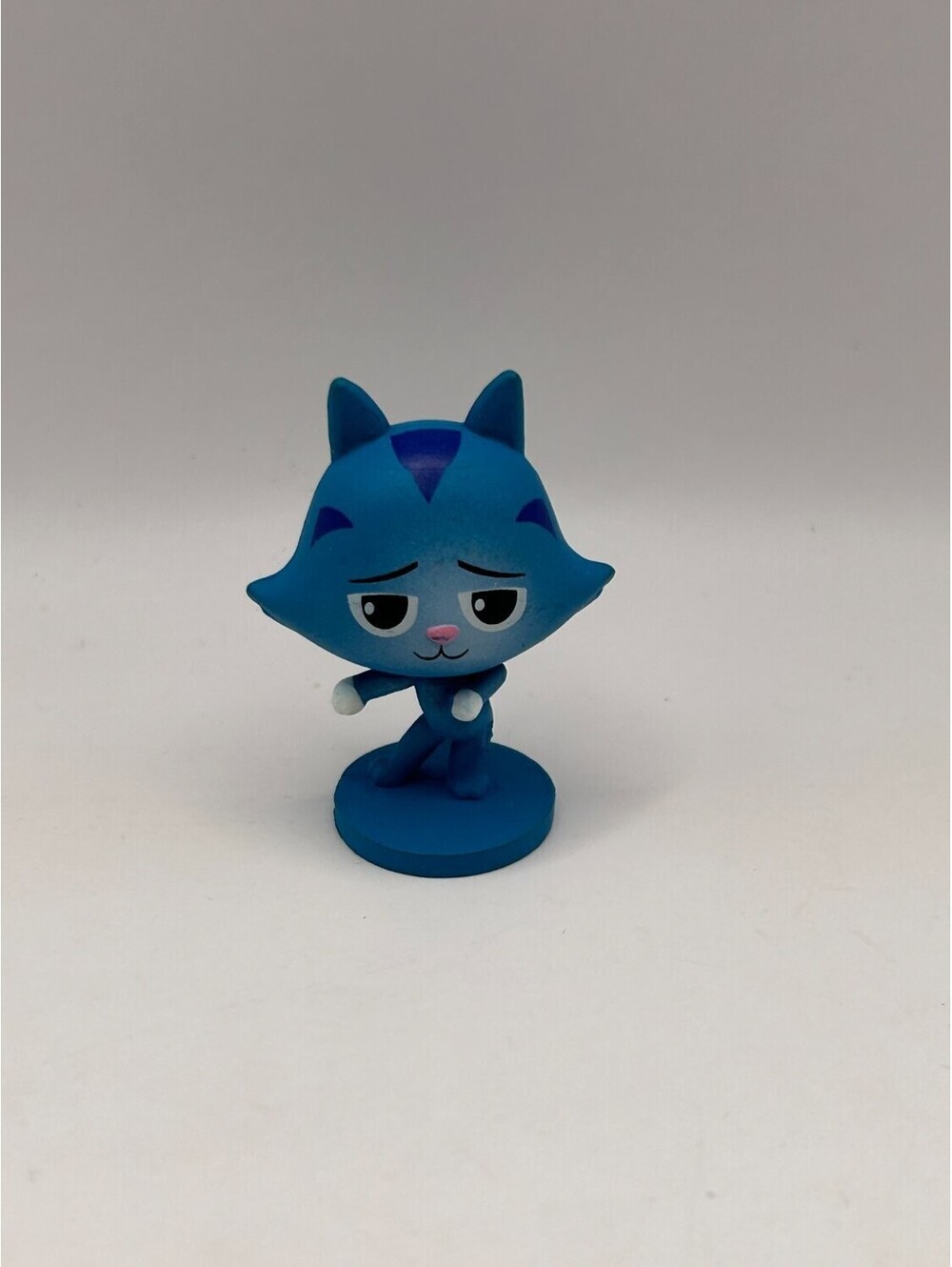 DreamWorks Gabby's Dollhouse Cat Detective Blue Mini Figure Collectible Toy